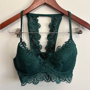 PINK Victorias Secret Green Lace “ Date Lightly Lined Bralette”